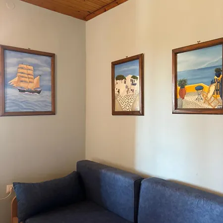 Holiday home Maron's Hearth, In Maroneia (Rhodope)